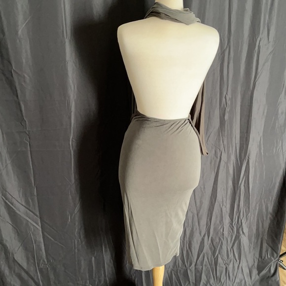 Green infinity dress. - Picture 8 of 10